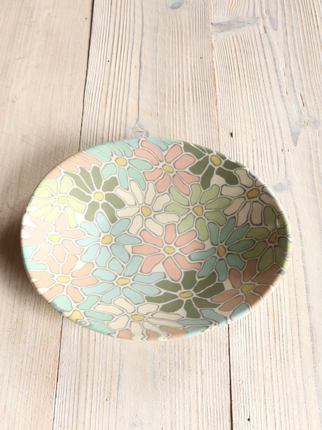 Hachinohe Kiln, Takako Nishioka: Colors of Neriage
